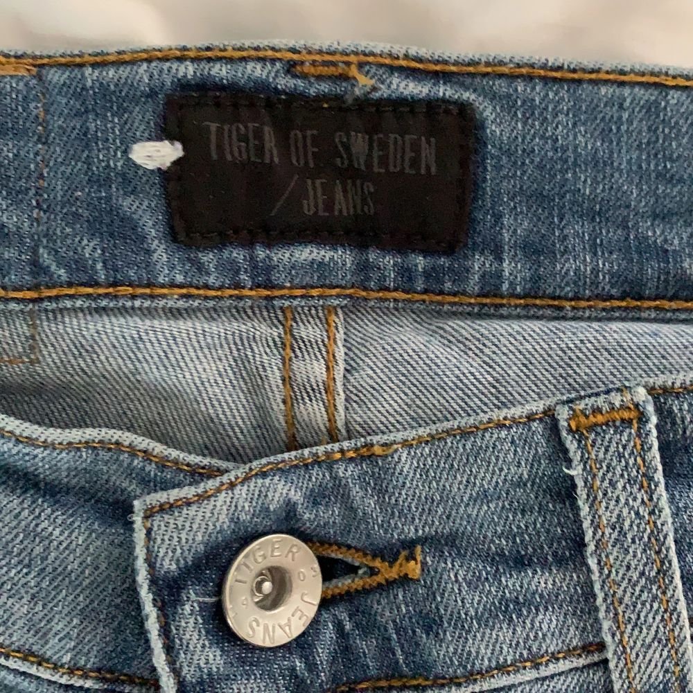 Tiger of Sweden lowwaisted jeans | Plick Second Hand