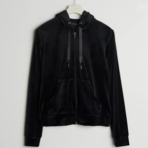 svart huvtröja/hoodid - <3 buda