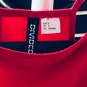 Linne röd stl S - Aldrig använd stl S