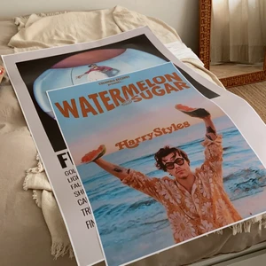 Harry styles posters - Skicka till mig för mer info. Fine line poster är såld nu 