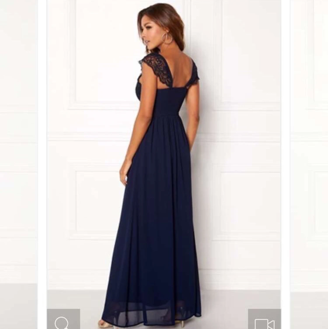 Marinblå Chiara Forthi balklänning - 91