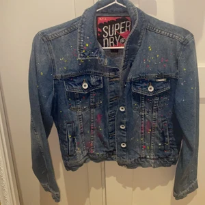 Ball jeansjacka - Skit snygg jeans jacka som tyvärr bara tar plats o garderoben, Strl S💓