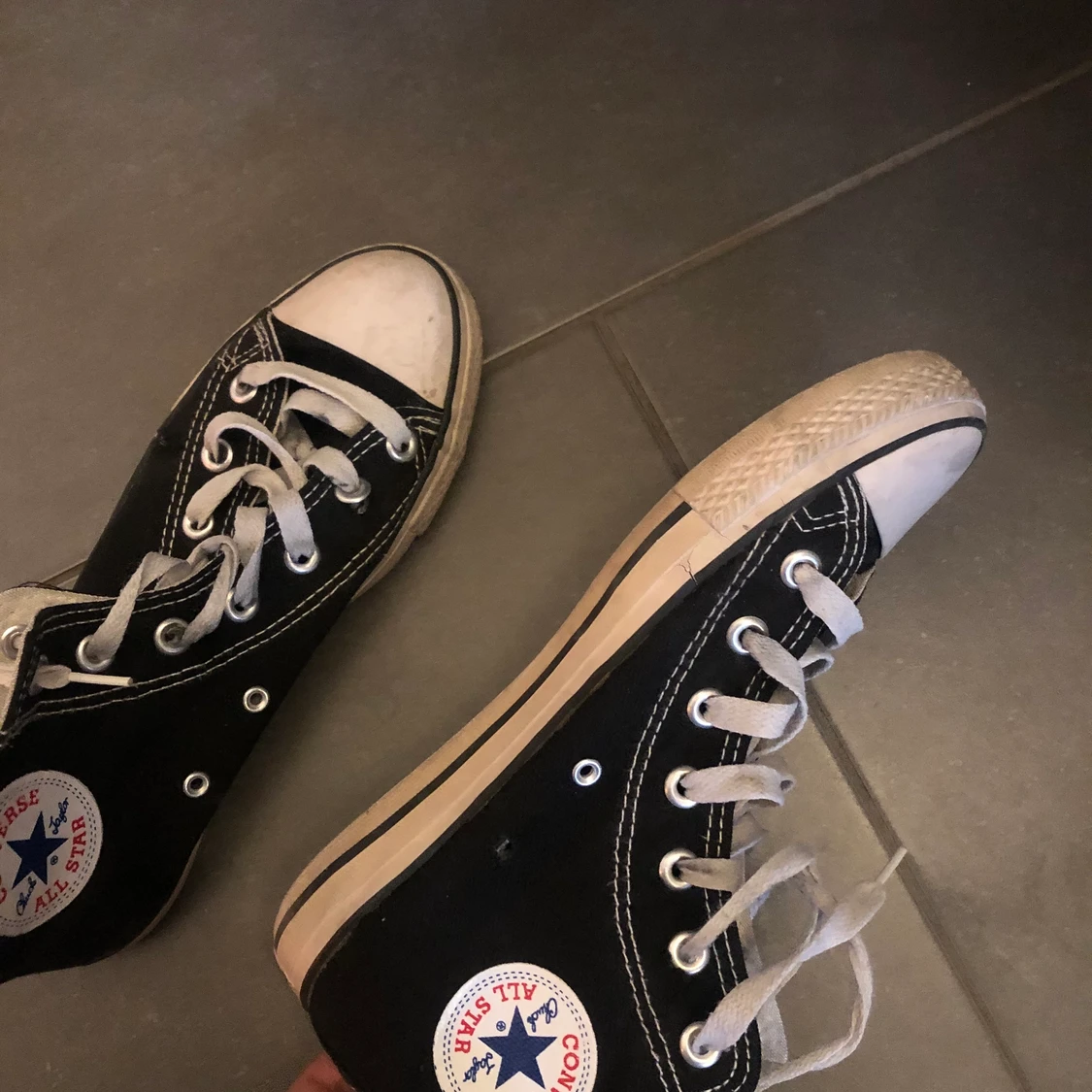 Svarta höga converse - 91