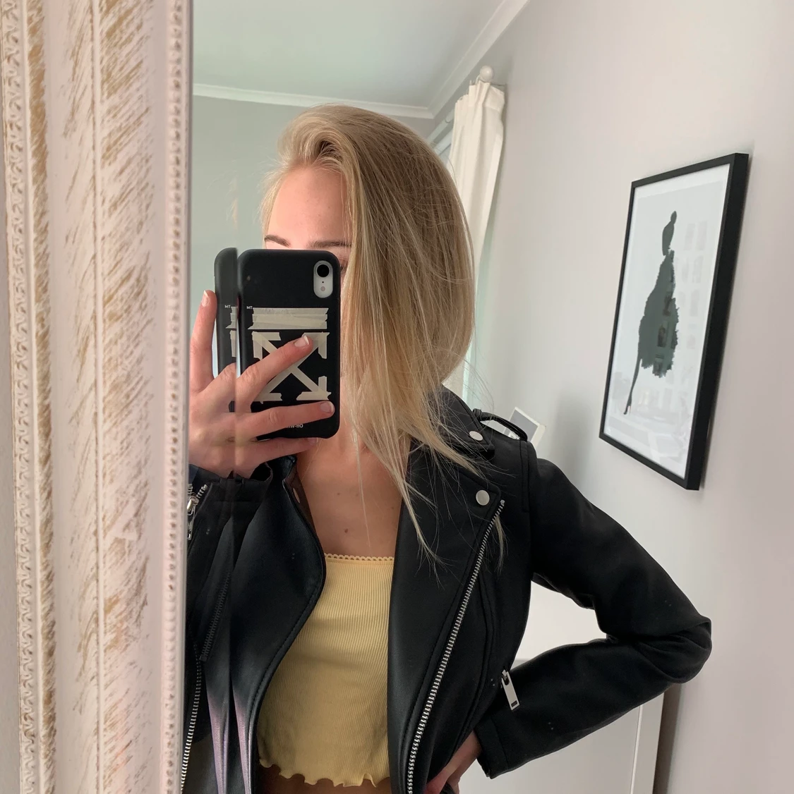 Skinnjacka från Mango i strl XS