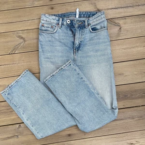 Weekday voyage - Weekday voyage i storlek 24/28