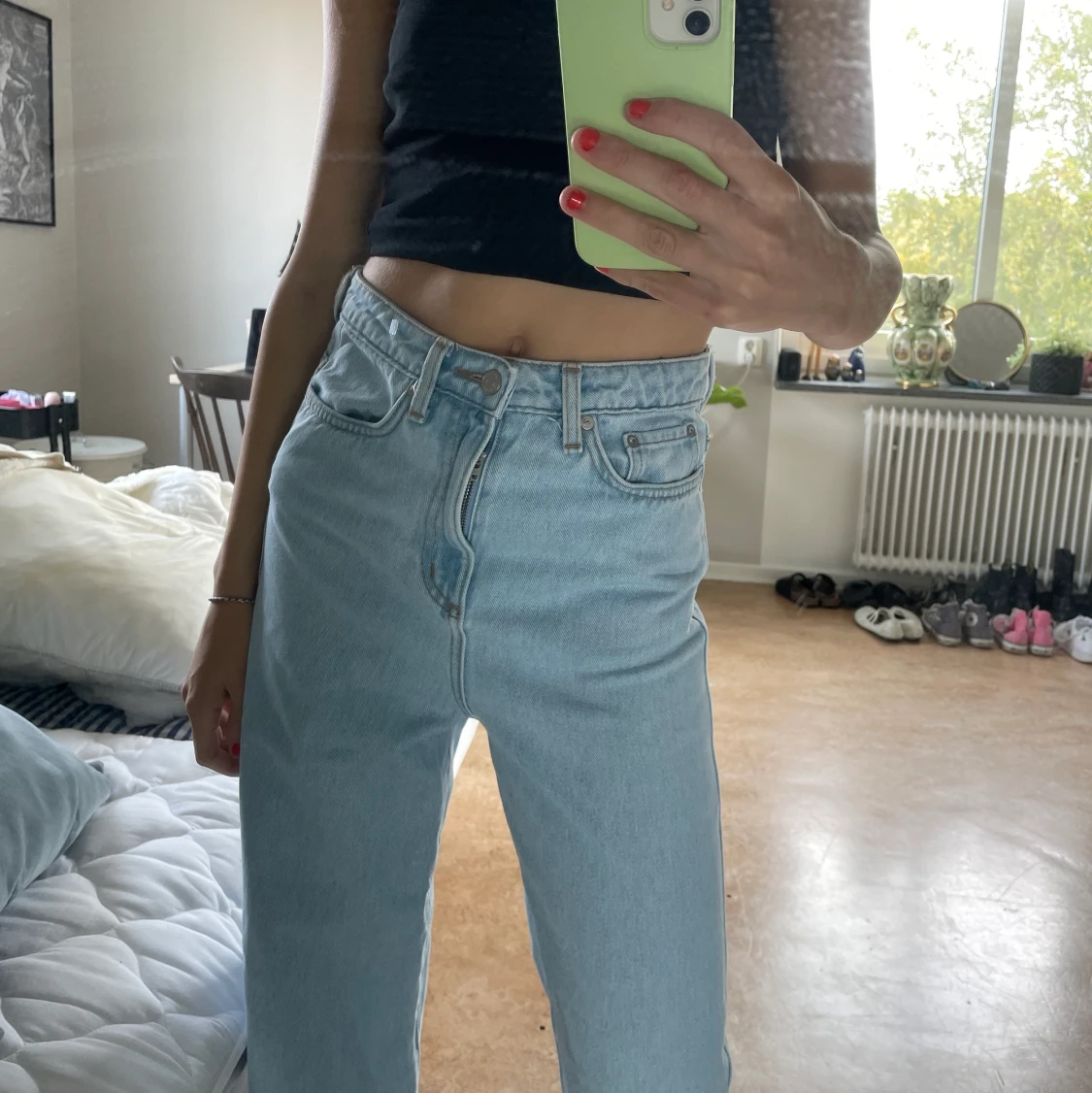 Ljusa Weekday jeans