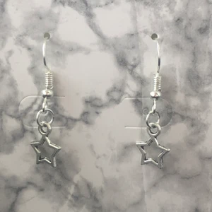 Örhängen  - Stjärn örhängen <3 hand gjorda! 