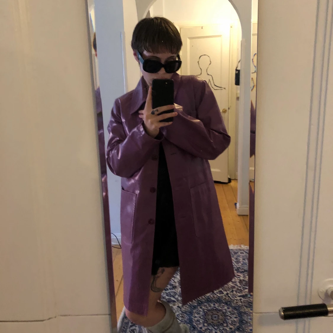 Lila läderkappa - 90