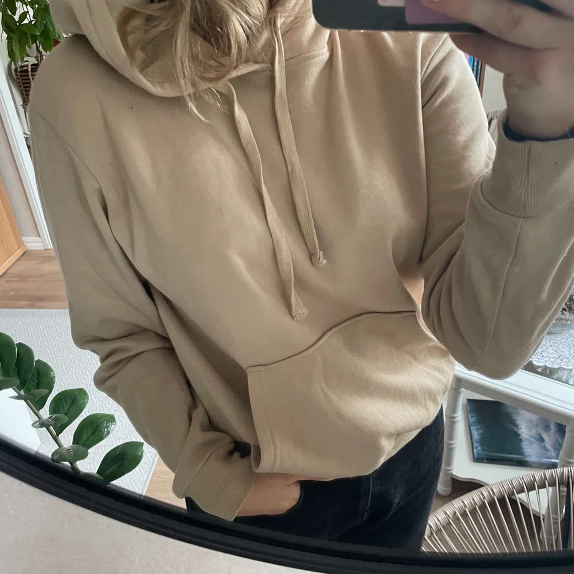 Beige hoodie i str. S - 90
