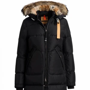 Pjs long Bear - Pjs long bear stl xxs! Den köptes 2019, den är i helt fint skick inga hål osv men den är lite smutsig det går att kemtvätta bort osv. 