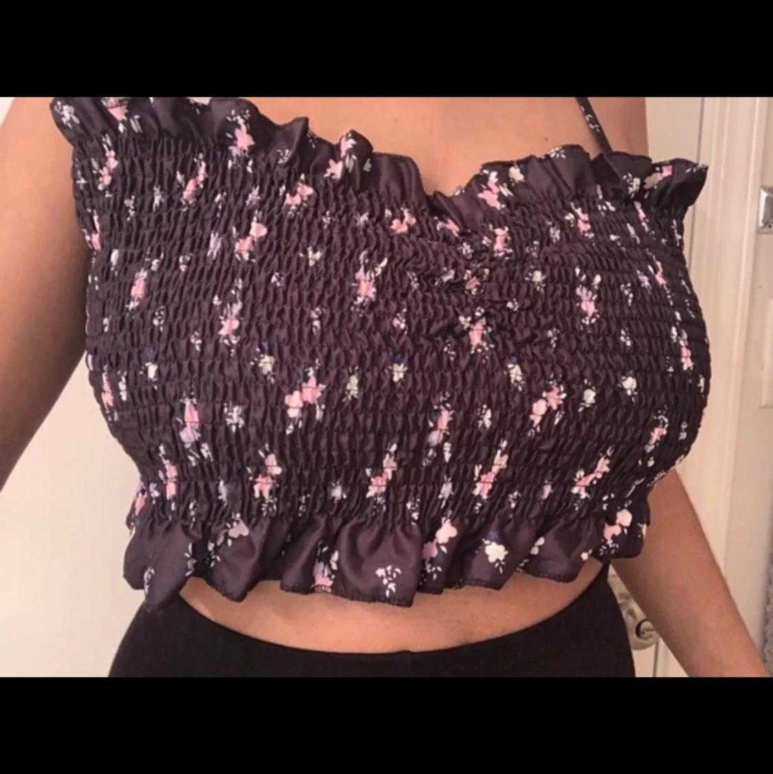 Cropped black pink top  - 90