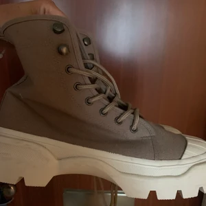 Tyg boots  - Boots från HM oanvända. Storlek 38 