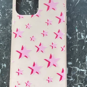 Stjärnfodral för 12proMax ⭐️💗 - Rosa skal med stjärnor ⭐️ 