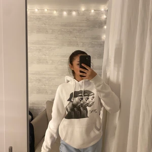 Hoodie - Hoodie väldigt bra skick!