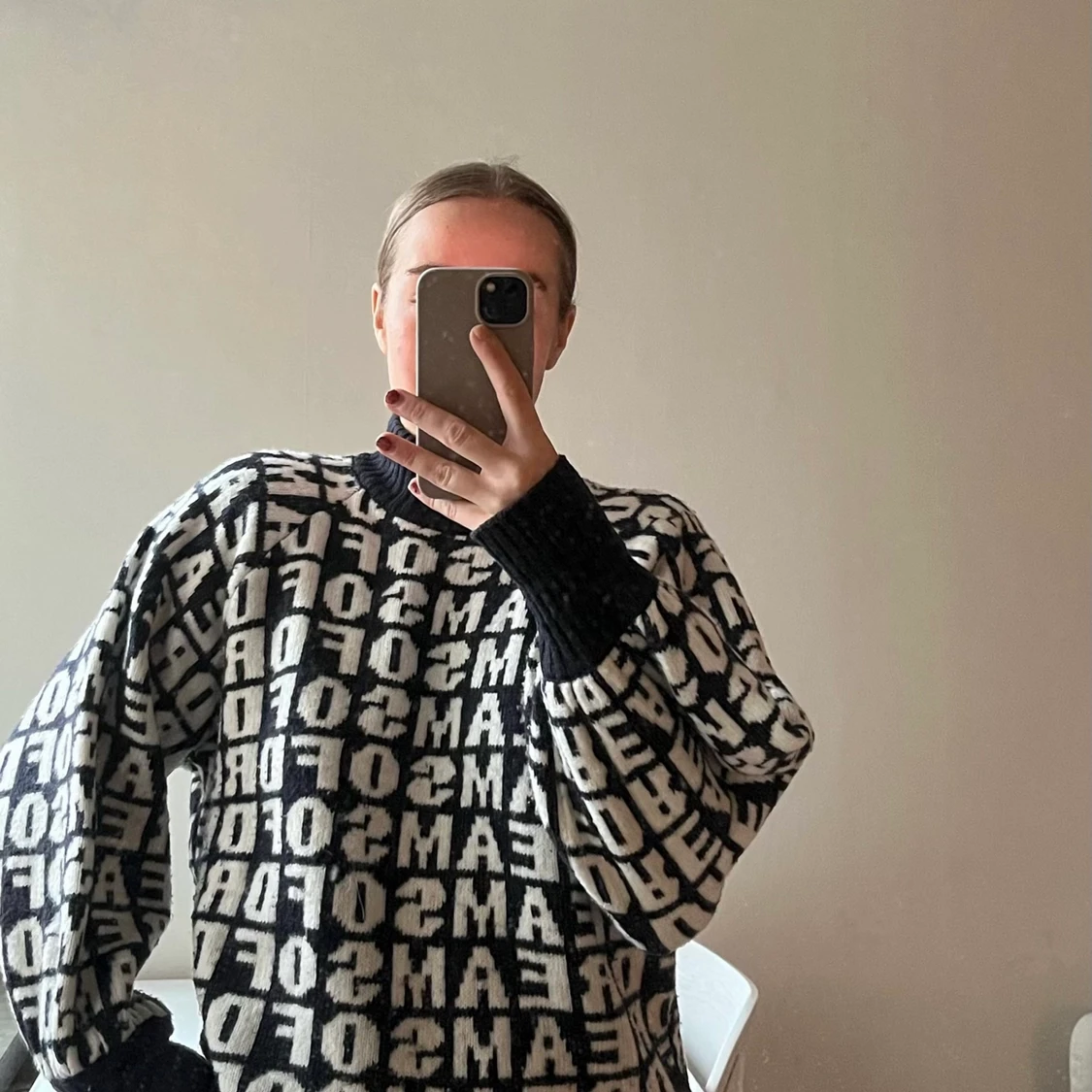 Stickad tröja från HM storlek S 🖤 - 90