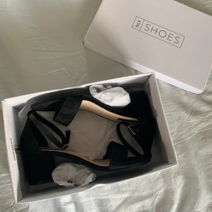 Klackar från Nelly, strl 38 - Aldrig använda☺️