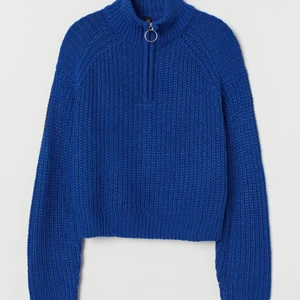 Stickad tröja - Jätte fin stickad tröja från H&M, storlek m och lite oversize💙💙