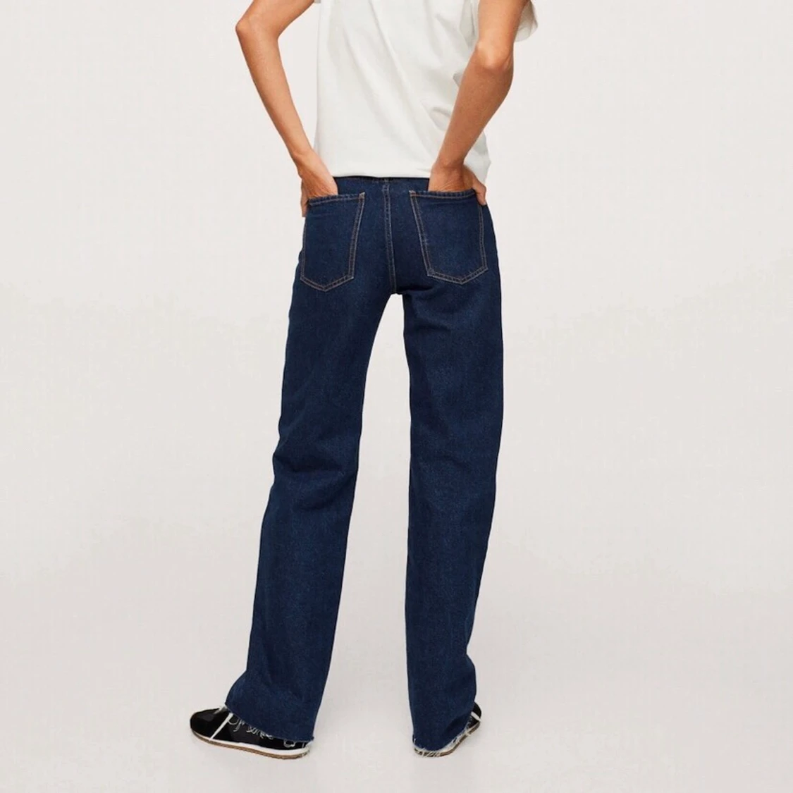 Mörkblå jeans - 90