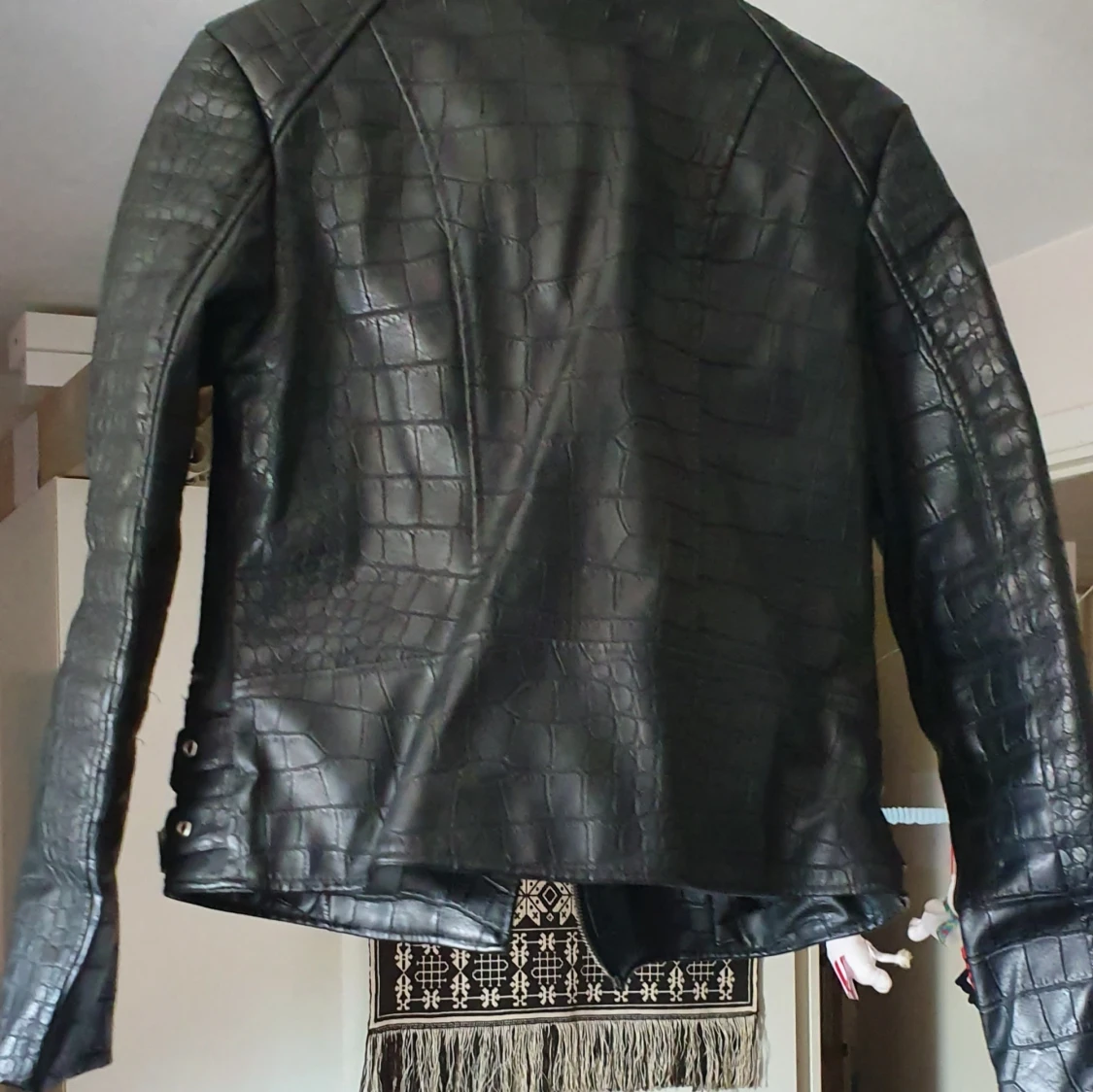 Åkta skin jacka  - 90