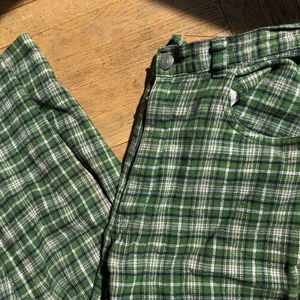 Vintage byxor - Skitcoola vintage byxor med jättefint mönster! Köpta på popboutique i Malmö. 