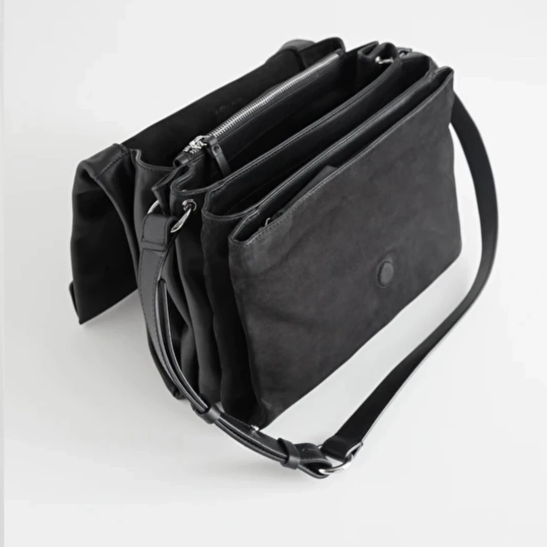 & Other Stories Läder Väska - Crossbody - 90