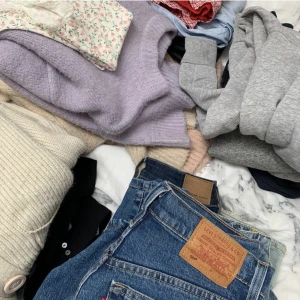 SKYNDA FYNDA! - Passa på att köpa  mycket medan frakten är gratis! Postar gärna allt tillsammans. Köp mer till bättre pris. Hör av dig till mig så löser vi!❤️🫶