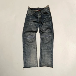 Diesel midrise jeans - Tvär feta midrise jeans från diesel som jag reparerat