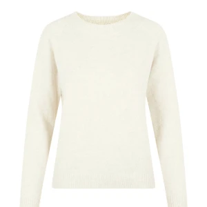 Stickad tröja - Stickad vanilj vit tröja från Vero Moda, använd ett fåtal gånger men inga defekter. Köpt för 250kr säljer för 100kr, skriv vid intresse!