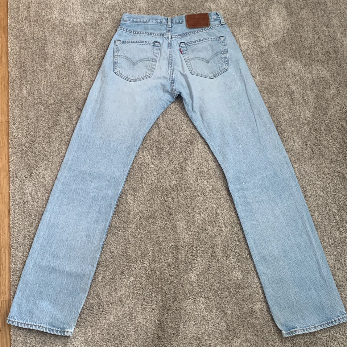 Levis 501 jeans