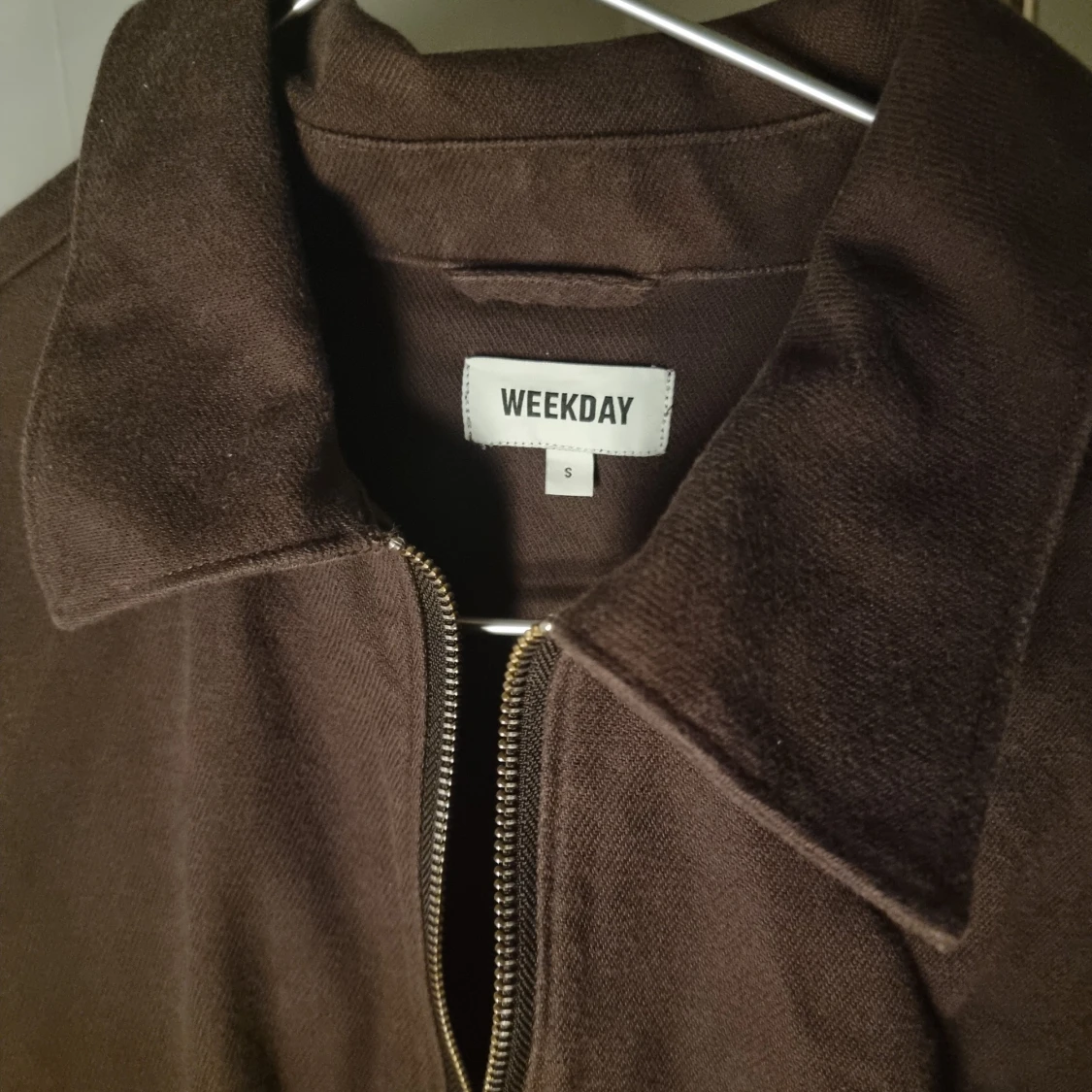 Brun jacka från Weekday - 90