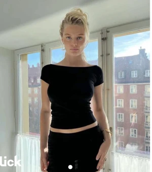 Alobha tröja - Säljer denna jättefina alobha som är slutsåld! Storlek S 💞