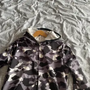 Bape-haj Käke Camo Full Dragkedja Hoodie Kanonfin kopia!