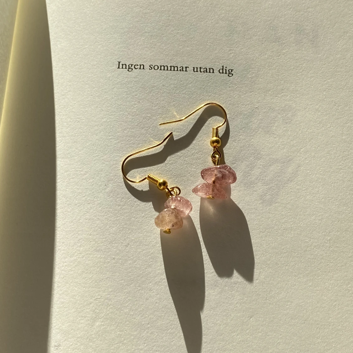 Strawberry quartz earrings🍓🤍