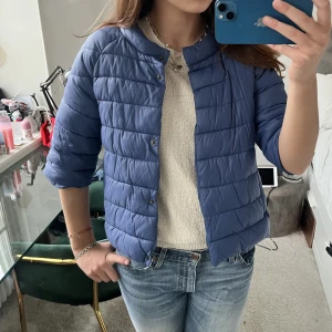 Jacka!  - Trekvartsärmad dunjacka perfekt till våren!❤️❤️