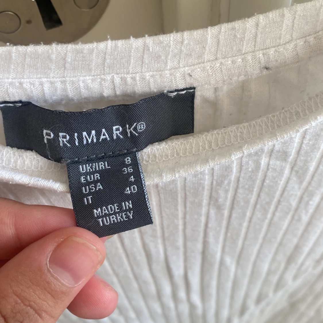 Vit ribbad tröja - 90