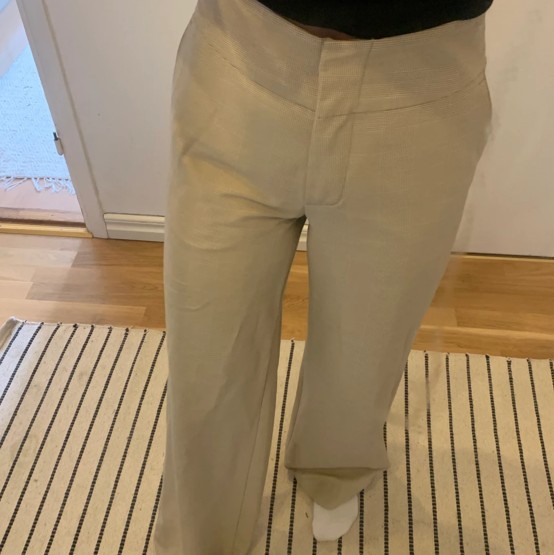 Rutiga byxor köpta second hand!  - 90
