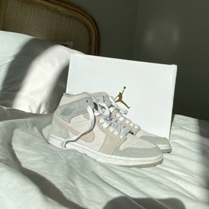 Jorden  - Grå beiga gjordens man kan få kvitto om du brillor veta om dom är äkta man går lådan till 