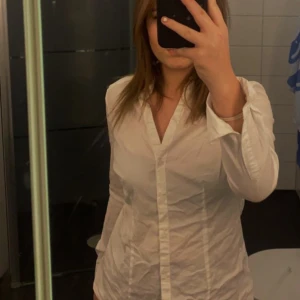 Skjorta - Säljer en jätte fin skjorta från hm 