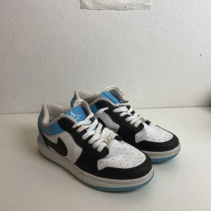 Nike air jordan - ”Nike” air jordan sneakers köpta i turkiet🤍 Köp nu är på