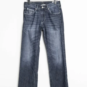 Bruno banani jeans - Midwaist jeans från bruno banani. Aldrig använda