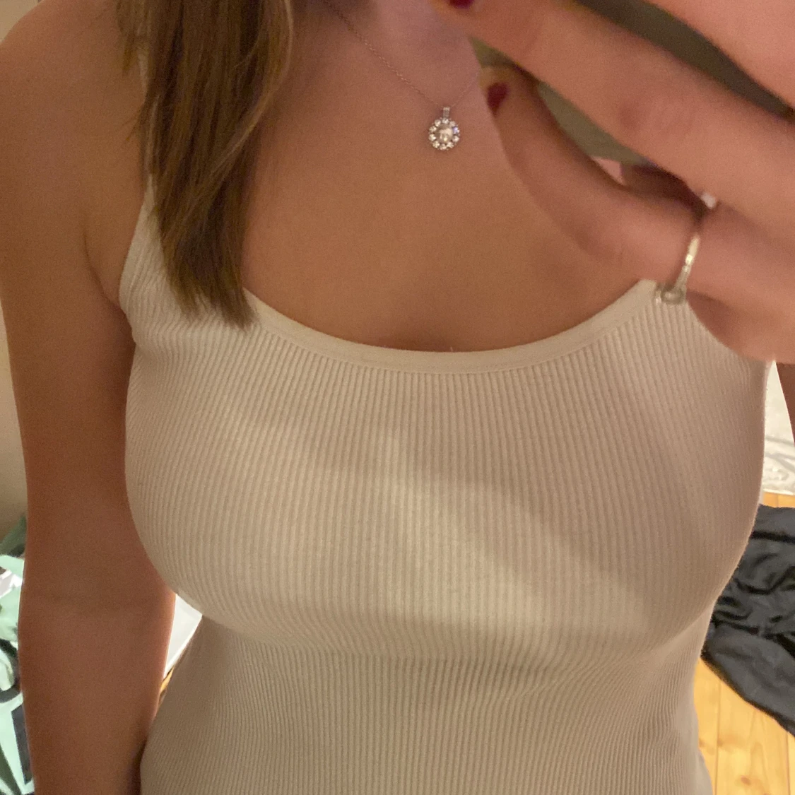 Vitt ribbat linne - 90