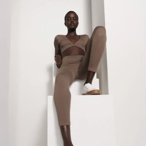  Zara Set  - Set från zara endas testat  Stork S  Pris 250kr