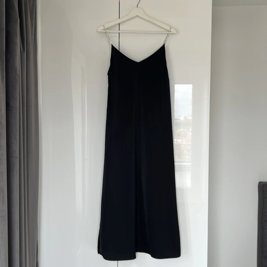 Vacker midklänning - 90