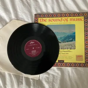 The sound of music soundtrack på vinyl. Fint skick utan några repor.