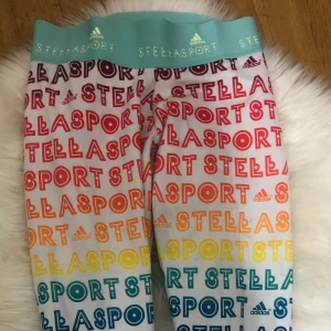 Ett par träningsbyxor sköna och fina - Adidas träningsbyxor 