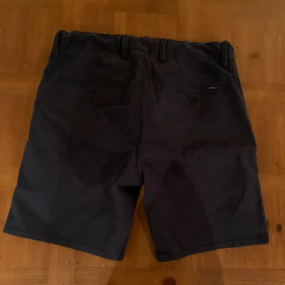 En gant shorts som inte används längre, vilket jag nu säljer för ett mycket bra pris!. Shorts.