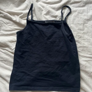 Mörkblått linne - Mörkblått linne super chill!🔥