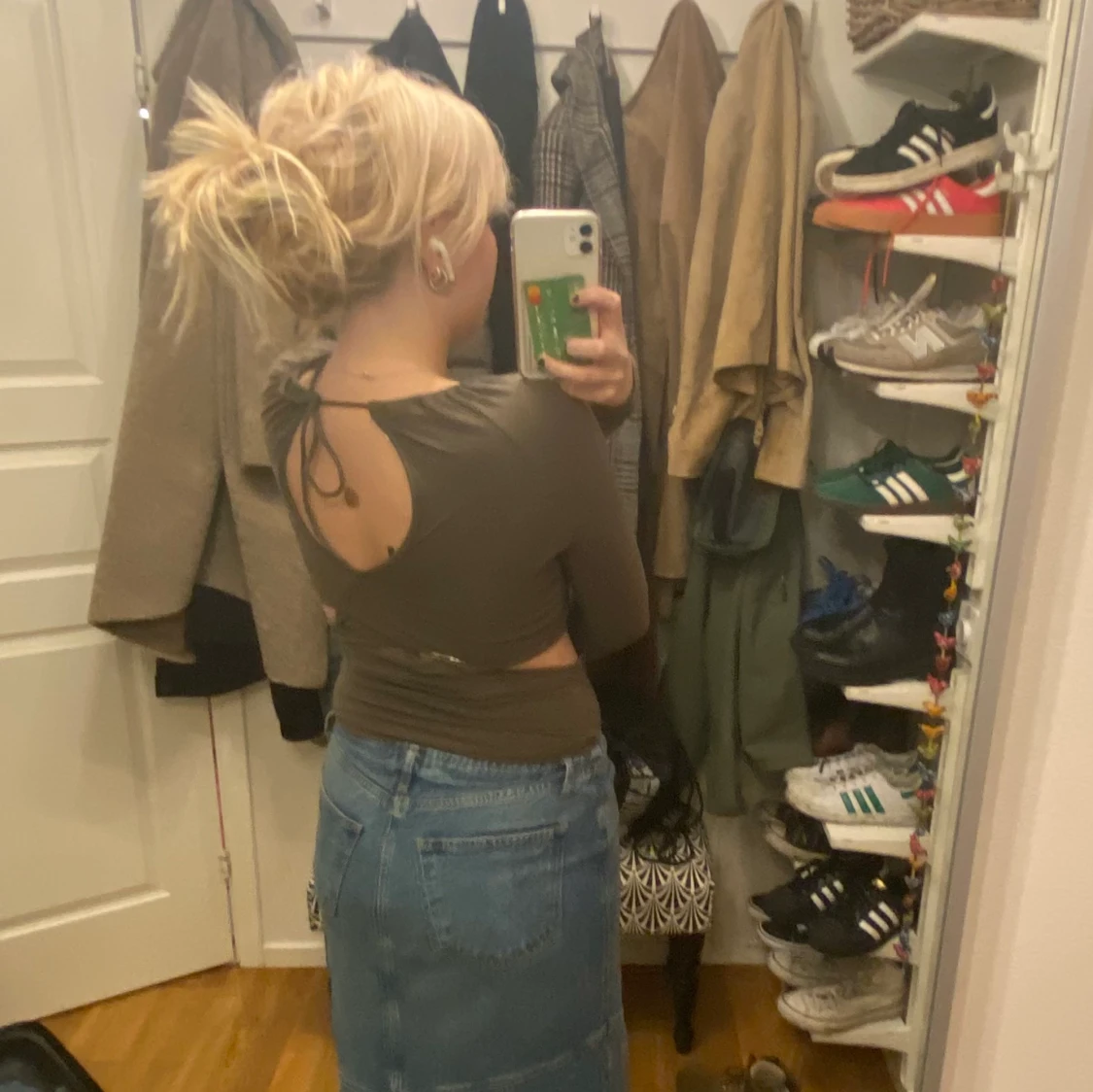 Cool, nästintill oanvänd tröja från Weekday - 90