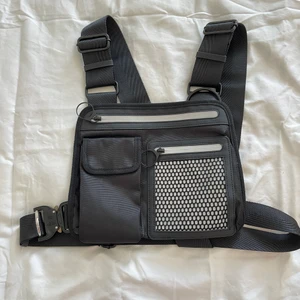 Midjeväska  - Helt ny midjeväska