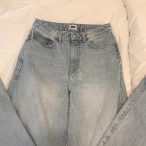 Lager 157 - Säljer dessa fina highwaist lager 157 i modellen wide! Dom är i storlek S och köptes för 300 och säljs för halva priset! Har använt dom Max 2 gånger